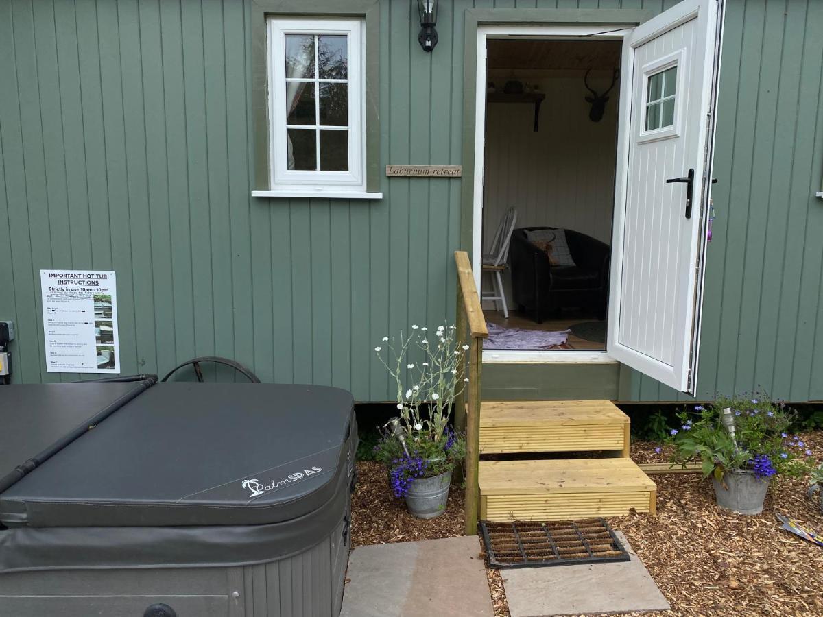 The Laburnum Retreat Shepherd Hut Private Hot Tub Upper Hulme Luaran gambar