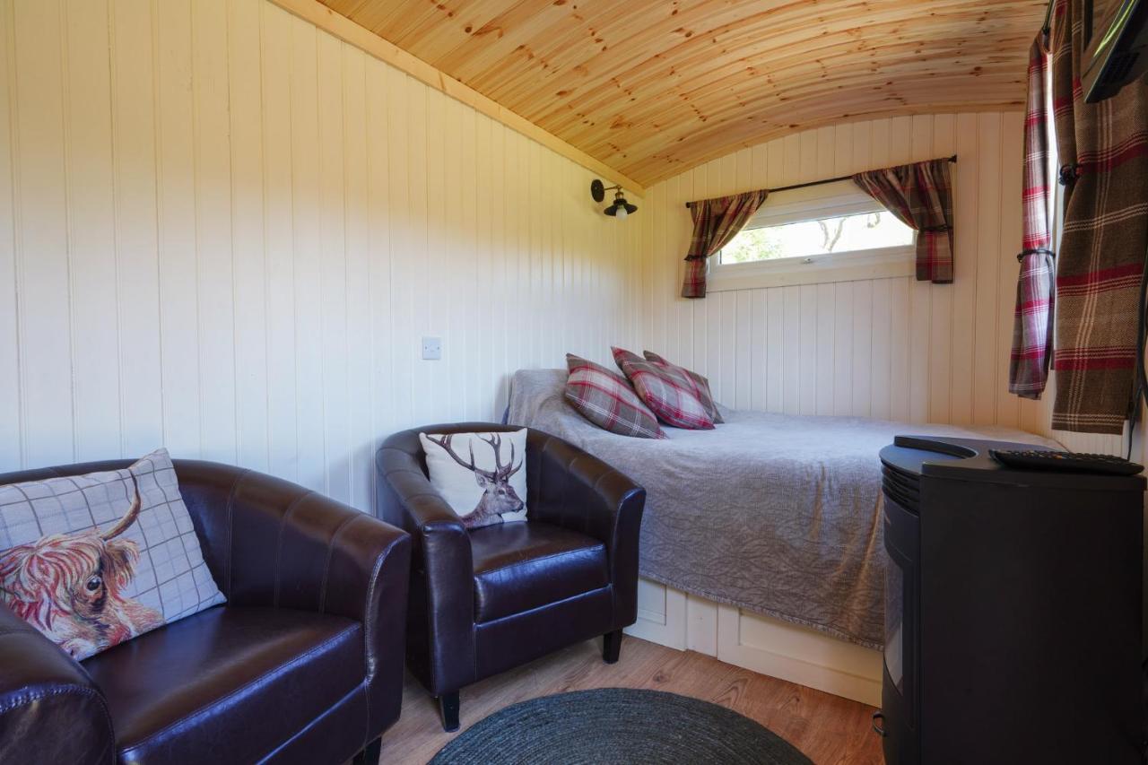 The Laburnum Retreat Shepherd Hut Private Hot Tub Upper Hulme Luaran gambar